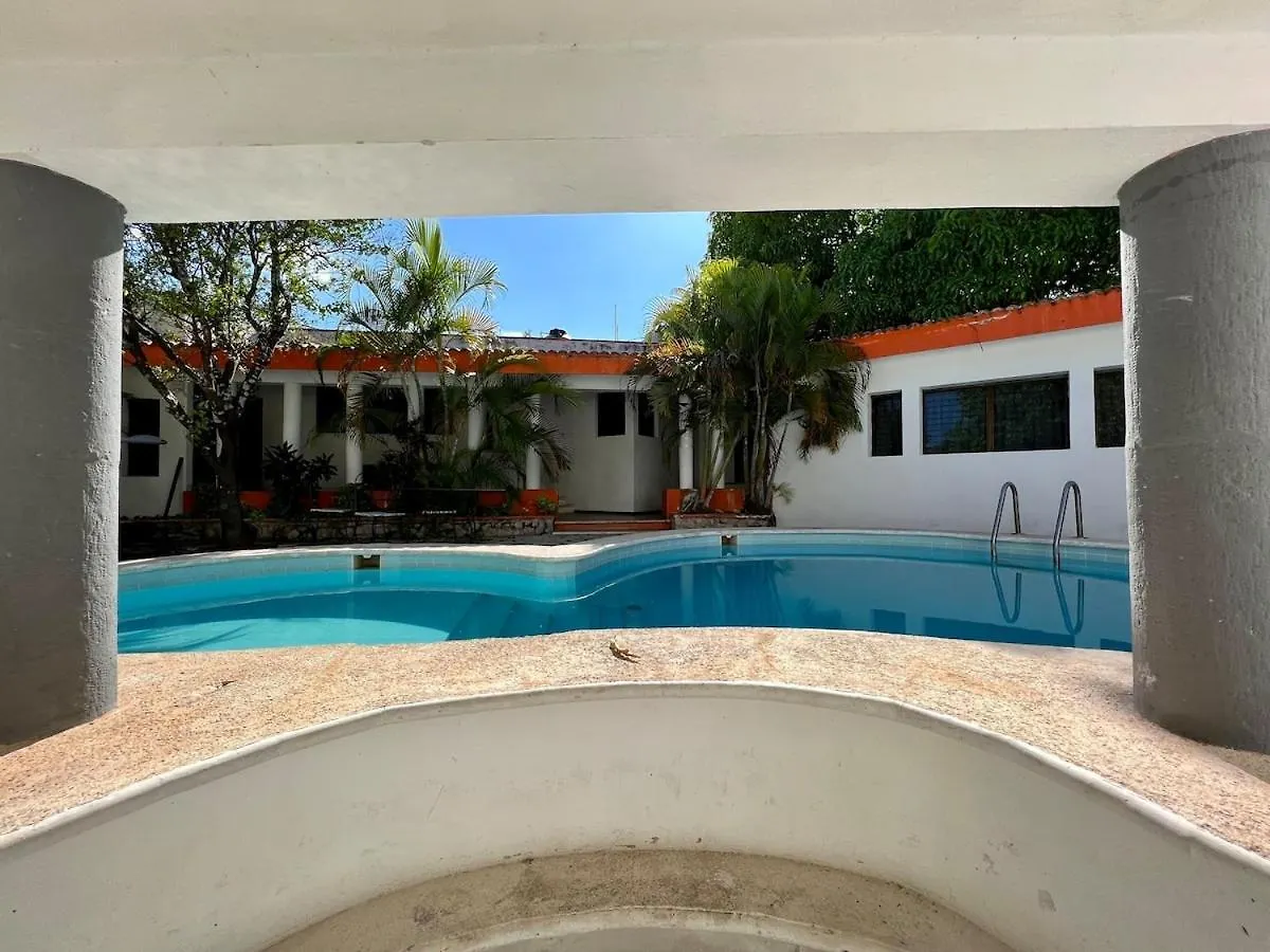 Espacio Creado Para 3 Personas Con Piscina Merida Apartment